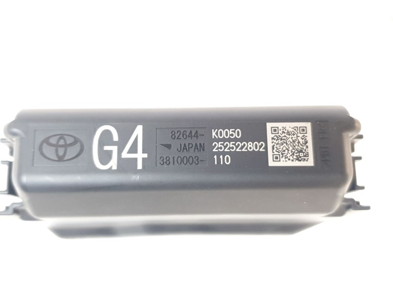 Recambio de modulo electronico para toyota yaris cross hybrid fwd style referencia OEM IAM 82644K0050  