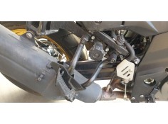 ESTRIBERA DERECHA 4381028K00YAP 