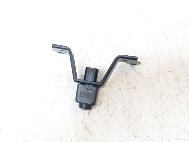 Recambio de camara vision frontal para toyota yaris cross hybrid fwd style referencia OEM IAM 8646C0D010  