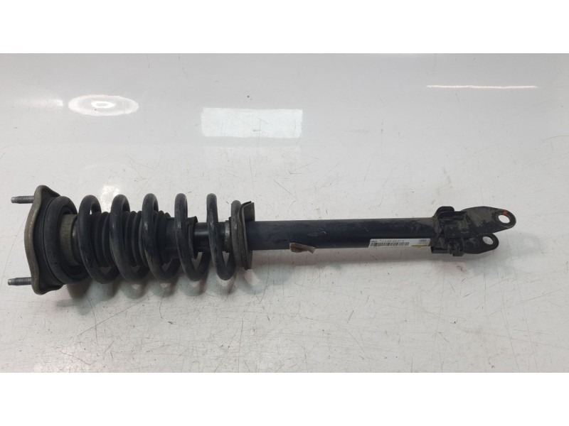 Recambio de amortiguador delantero izquierdo para mercedes-benz clase c coupe (w205) c 250 d 4matic (205.309) referencia OEM IAM