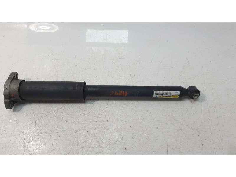 Recambio de amortiguador trasero izquierdo para mercedes-benz clase c coupe (w205) c 250 d 4matic (205.309) referencia OEM IAM A