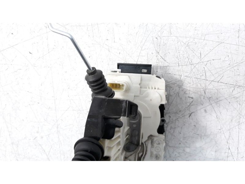Recambio de cerradura puerta delantera izquierda para mercedes-benz clase m (w166) ml 350 bluetec (166.004) referencia OEM IAM A