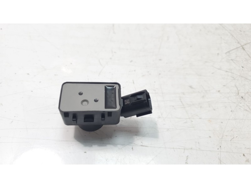 Recambio de sensor de aparcamiento para toyota yaris cross hybrid fwd style referencia OEM IAM 89341K0070  