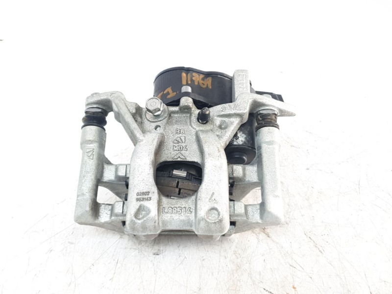 Recambio de pinza de freno trasera izquierda para toyota yaris cross hybrid fwd style referencia OEM IAM L99514  