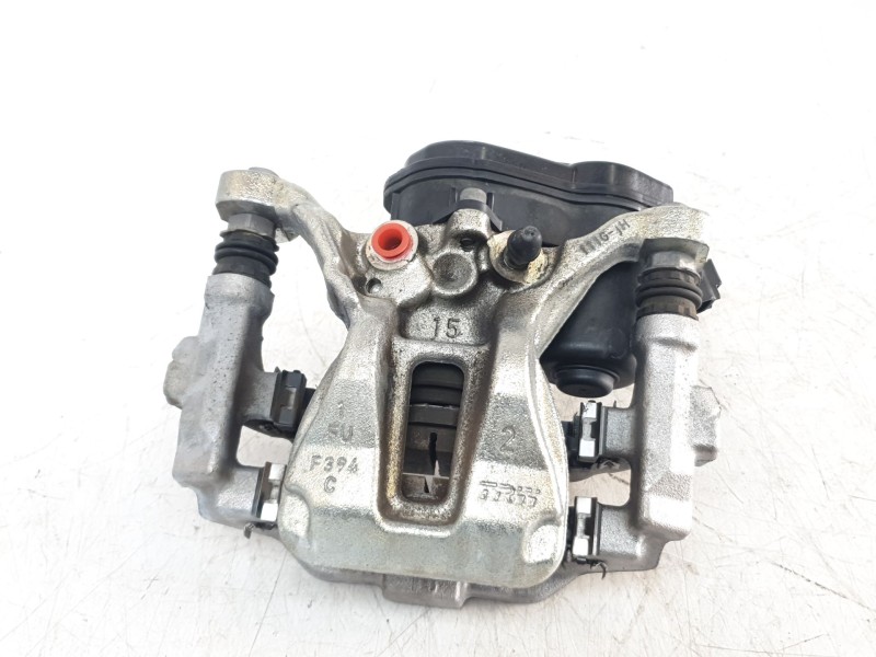 Recambio de pinza de freno trasera derecha para toyota corolla (e21) hybrid active referencia OEM IAM 4783002360  