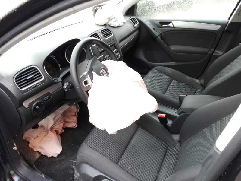 volkswagen golf vi (5k1) del año 2012