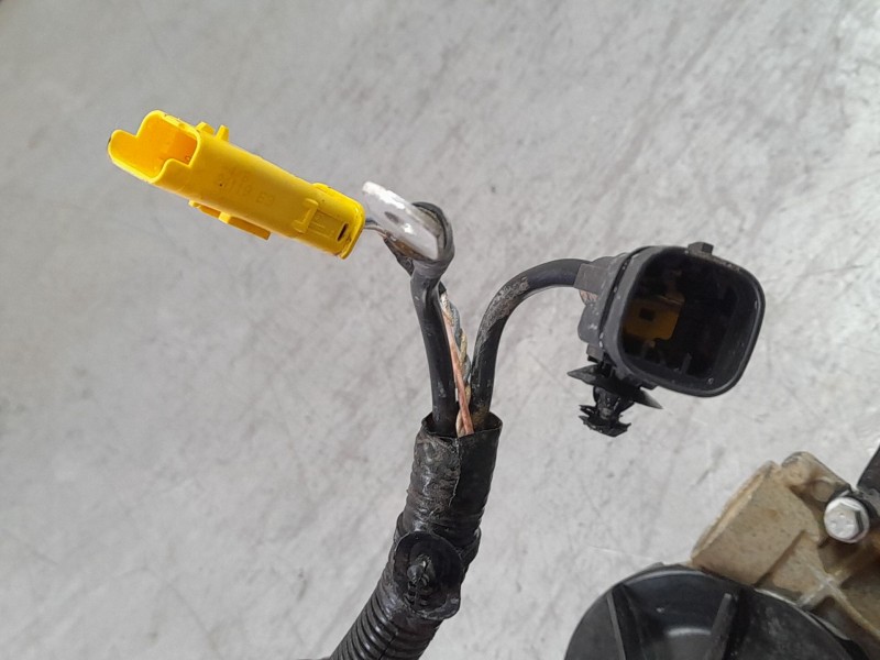 Recambio de cremallera direccion para peugeot rifter 1.5 bluehdi 100 referencia OEM IAM 6820000231 9824737680 6800004978