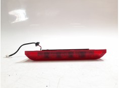 Recambio de luz central de freno para kia stonic (ybcuv) concept referencia OEM IAM 92700H8400  