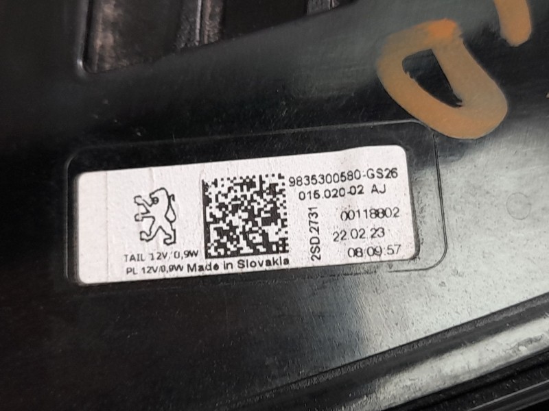 Recambio de piloto trasero derecho interior para peugeot 308 sw iii (fc_, fj_, fr_, f4_, fn_) puretech 130 (frhnsl, frhnst) refe