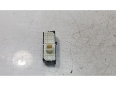 Recambio de mando multifuncion para toyota yaris cross hybrid fwd style referencia OEM IAM M81293   2