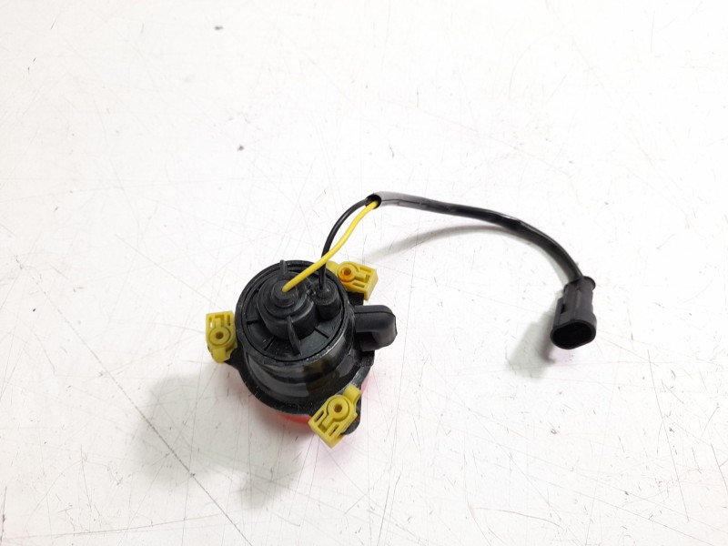 Recambio de piloto delantero derecho para invicta metro pick up electrico referencia OEM IAM INTERMITENTE  