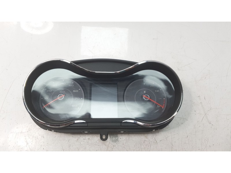 Recambio de cuadro instrumentos para aixam uv/51/af0a s9 referencia OEM IAM 810CC033  