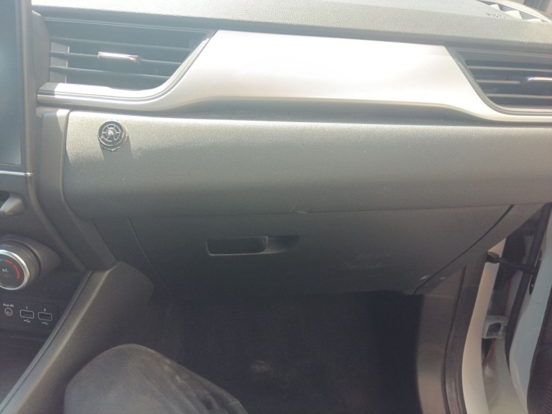 Recambio de guantera para renault captur ii (hf_) tce 160 (hfn1) referencia OEM IAM   