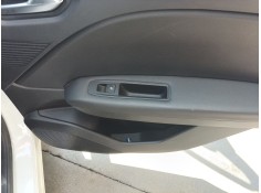 MANDO ELEVALUNAS TRASERO DERECHO 254013877R 