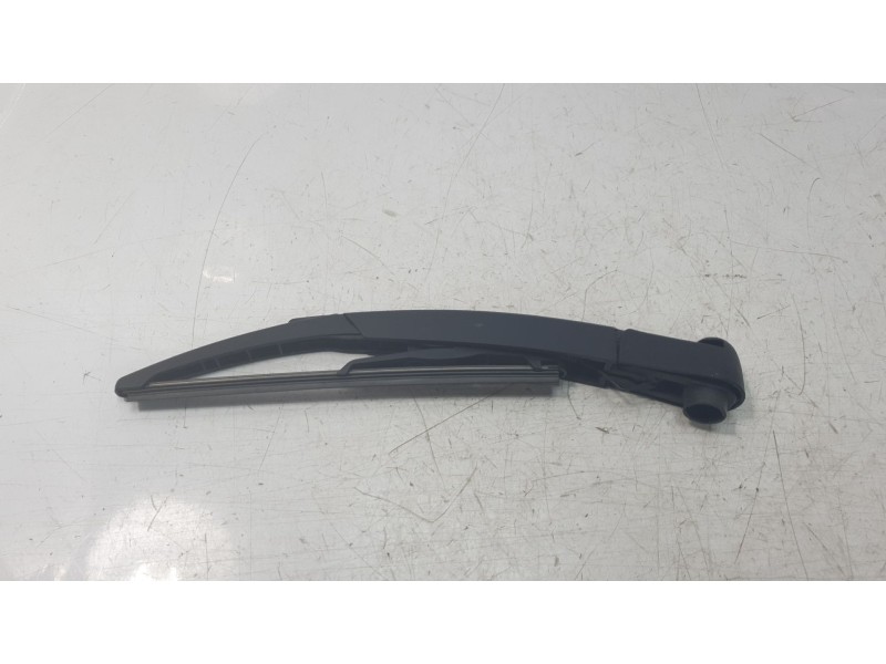 Recambio de brazo limpia trasero para mini f56 cooper s referencia OEM IAM 61617347622  