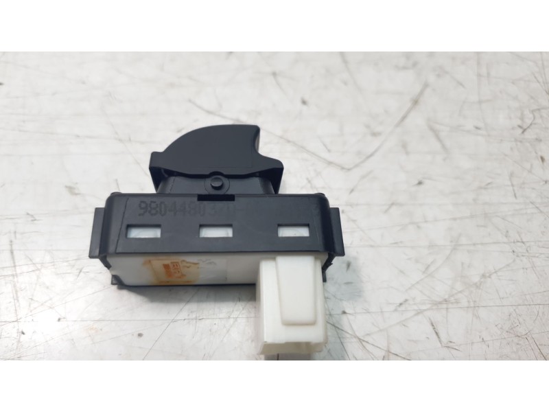 Recambio de mando elevalunas delantero derecho para aixam uv/51/af0a s9 referencia OEM IAM 98044803ZD  