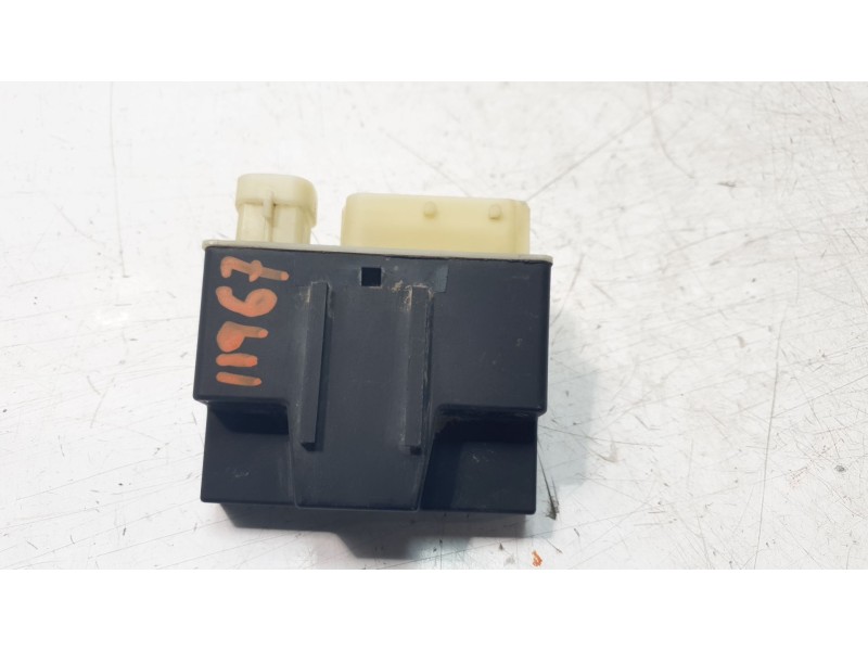 Recambio de caja precalentamiento para citroën c4 cactus origins referencia OEM IAM 9652021180  