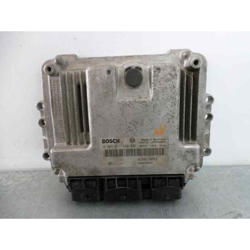 Recambio de centralita motor uce para renault megane ii berlina 5p luxe privilege referencia OEM IAM 8200310863 0281011390 82003