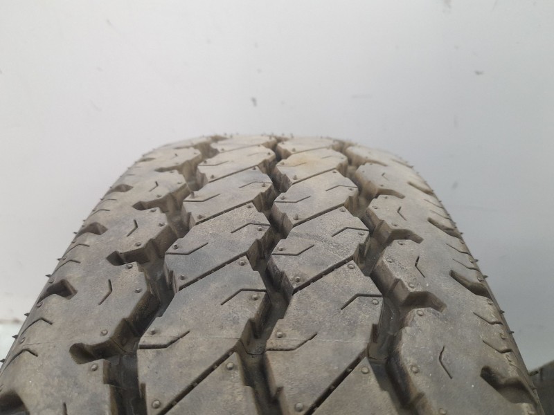 Recambio de rueda para invicta metro pick up electrico referencia OEM IAM 1657014  