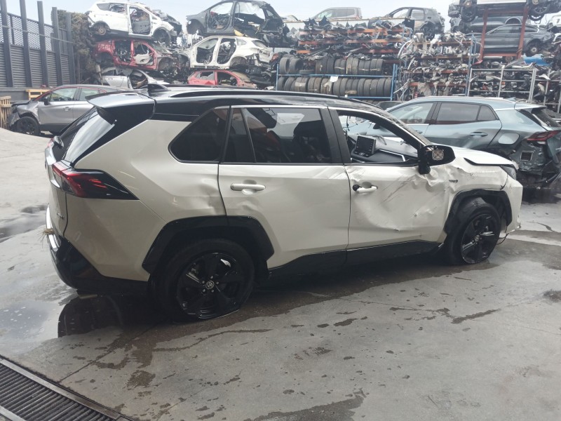 toyota rav 4 v (_a5_, _h5_) del año 2020