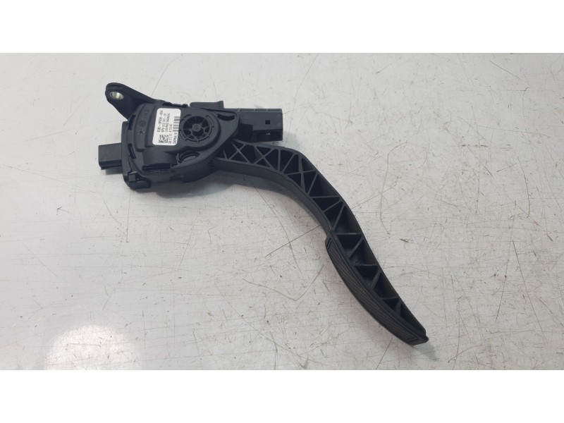 Recambio de potenciometro pedal para ford ka+ 1.2 ti-vct cat referencia OEM IAM E3B19F836A3A 6PV012741 