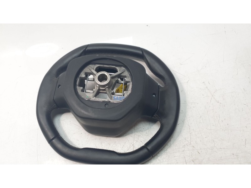 Recambio de volante para peugeot 3008 allure pack referencia OEM IAM 98105487AV  