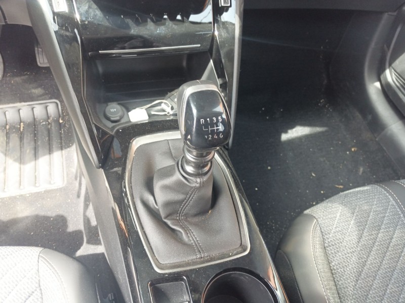 Recambio de pomo palanca cambio para peugeot 208 ii (ub_, up_, uw_, uj_) 1.2 puretech 100 referencia OEM IAM   