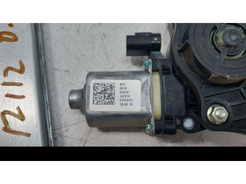 Recambio de elevalunas delantero derecho para hyundai i10 iii (ac3, ai3) 1.0 mpi referencia OEM IAM 82404K6010  