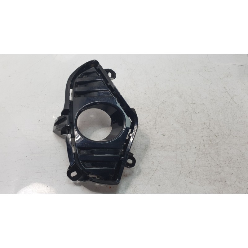 Recambio de moldura para toyota rav 4 v (_a5_, _h5_) 2.5 hybrid (axah52) referencia OEM IAM 5212842220  