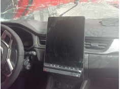 PANTALLA MULTIFUNCION 681039590R 