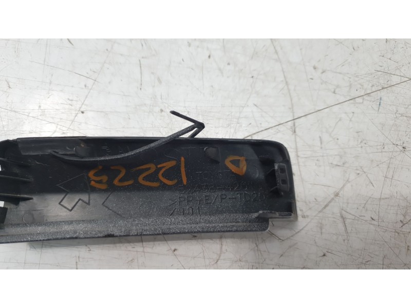 Recambio de moldura para toyota rav 4 v (_a5_, _h5_) 2.5 hybrid (axah52) referencia OEM IAM 5243842010  