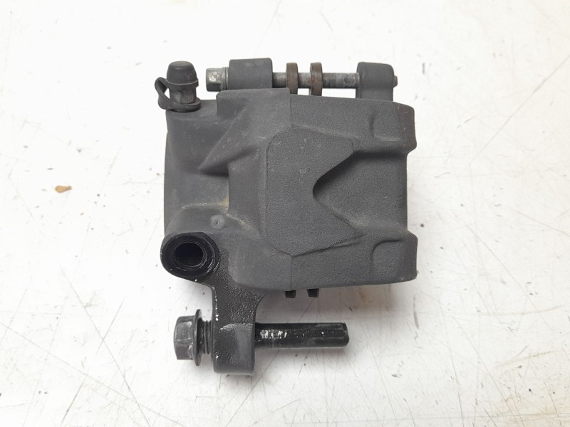 Recambio de pinza de freno trasera para honda x-adv x-adv referencia OEM IAM 43150MKHD01  