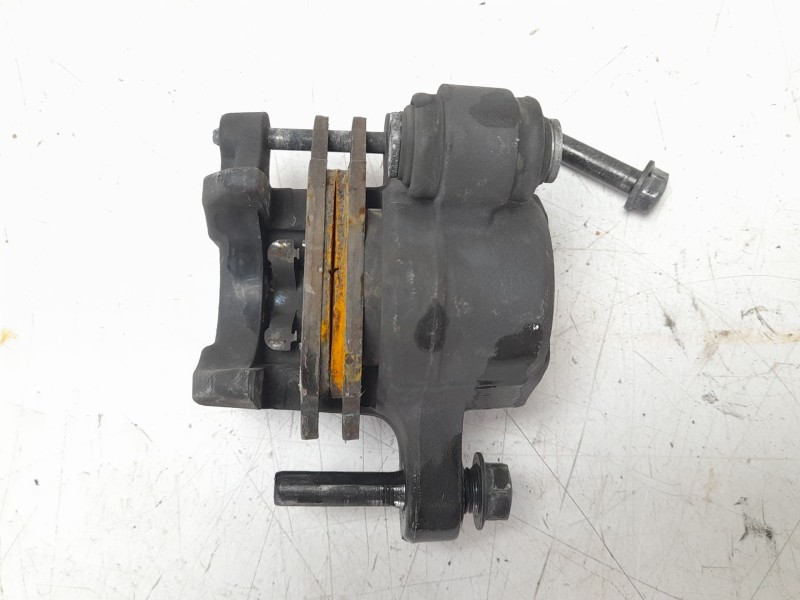 Recambio de pinza de freno trasera para honda x-adv x-adv referencia OEM IAM 43150MKHD01  