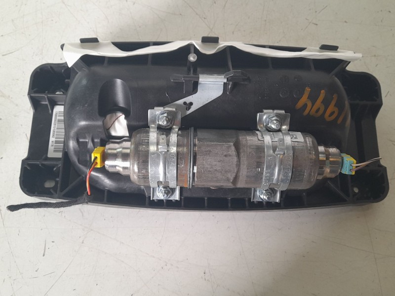 Recambio de airbag delantero derecho para mercedes-benz clase gla (w156) gla 200 cdi (156.908) referencia OEM IAM A1768600002  