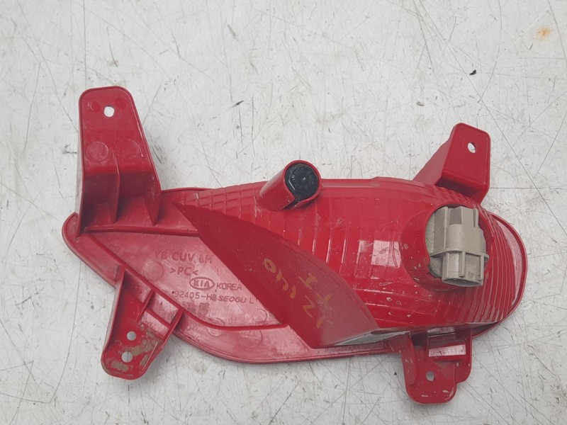 Recambio de faro antiniebla trasero izquierdo para kia stonic (yb) 1.2 cvvt referencia OEM IAM 92405H8410  