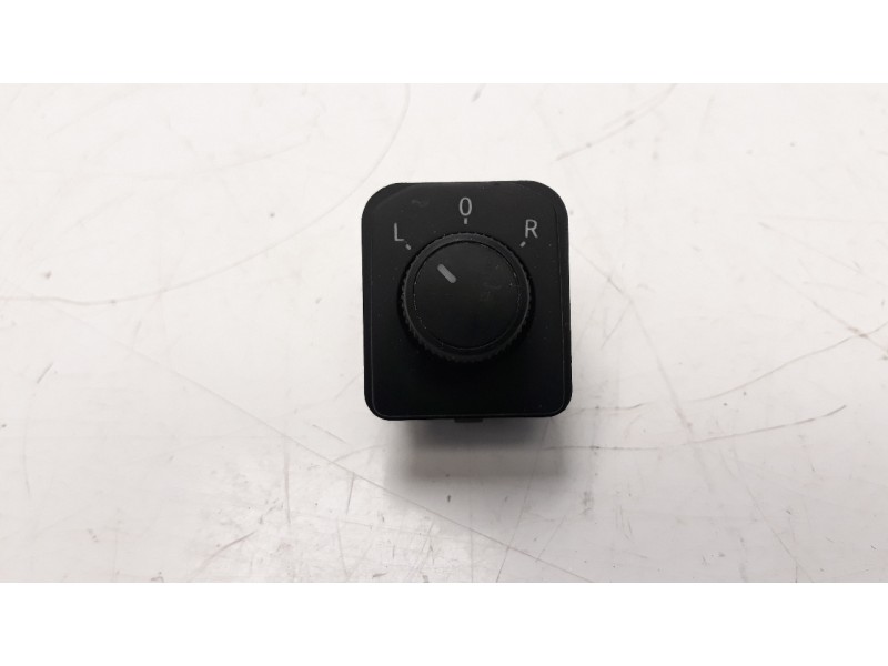 Recambio de mando retrovisor para seat ibiza (kj1) reference plus referencia OEM IAM 6F0959566  