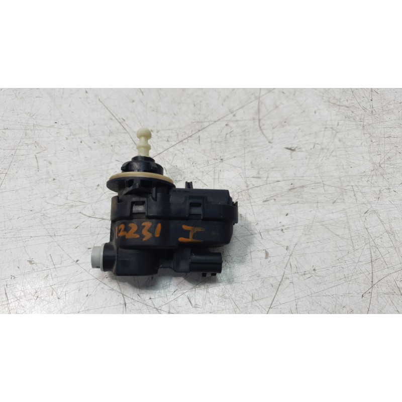 Recambio de motor regulacion faros para renault megane iv sedán 1.5 blue dci 115 (lva6) referencia OEM IAM 260566235R  