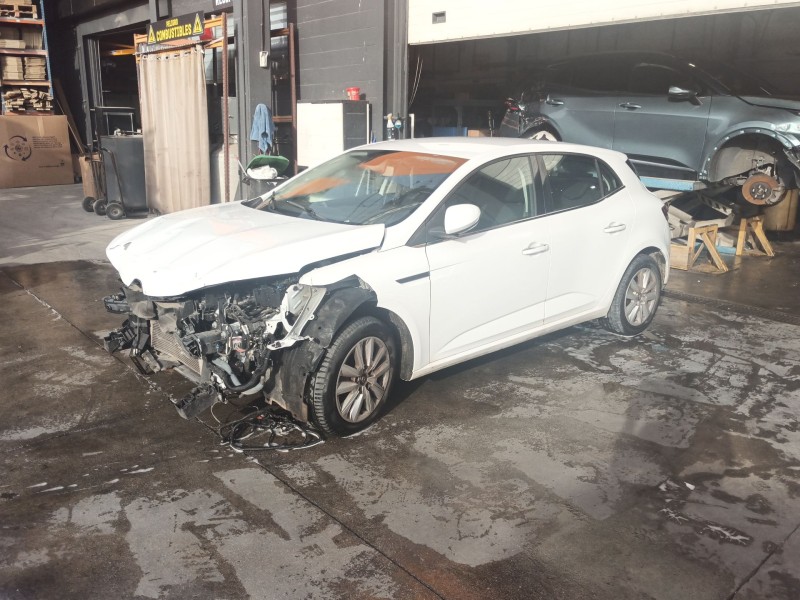 renault megane iv sedán del año 2021
