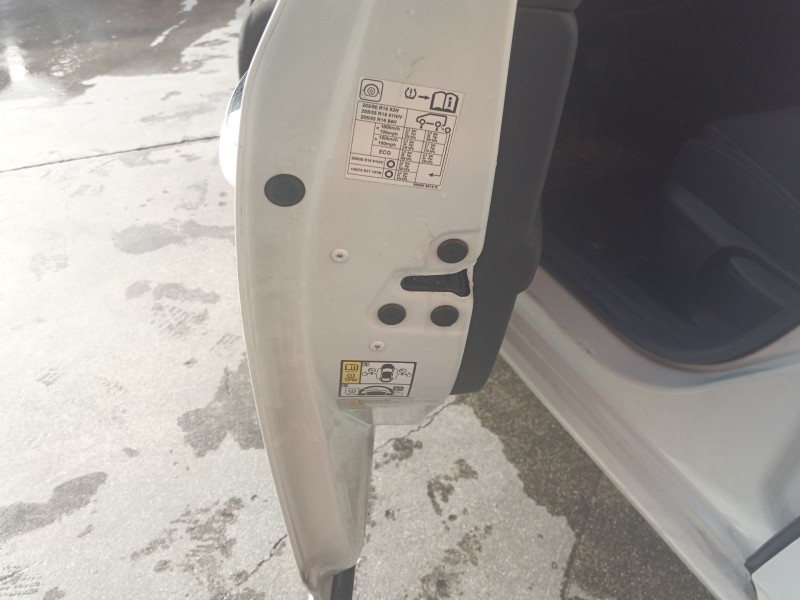 Recambio de cerradura puerta delantera izquierda para renault megane iv sedán 1.5 blue dci 115 (lva6) referencia OEM IAM   
