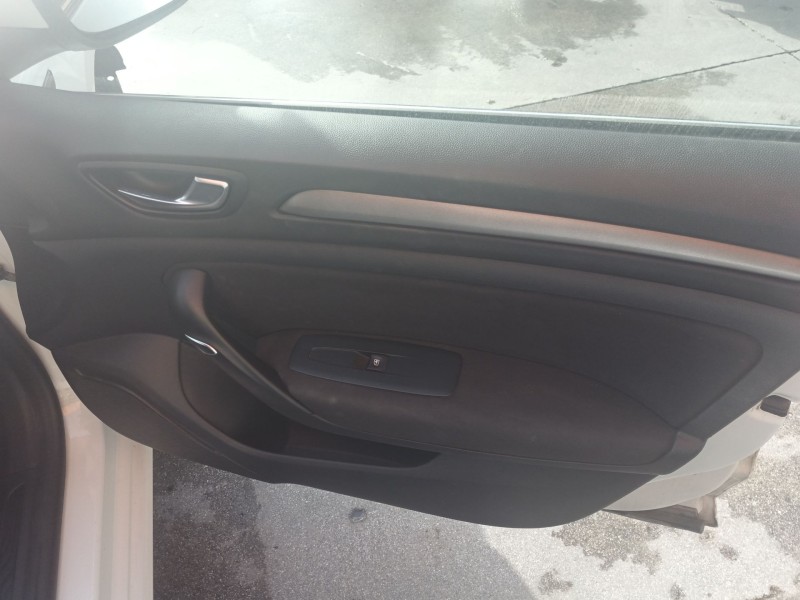 Recambio de elevalunas delantero derecho para renault megane iv sedán 1.5 blue dci 115 (lva6) referencia OEM IAM   