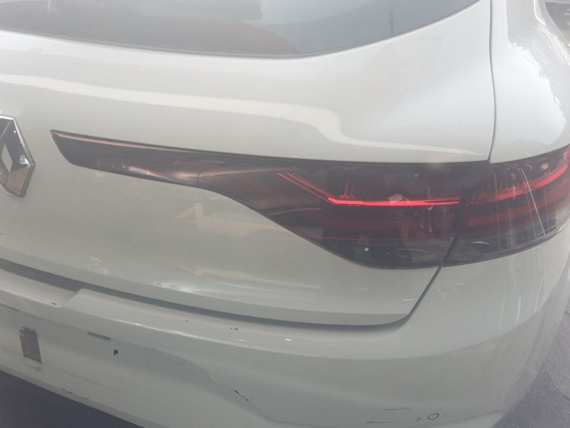 Recambio de piloto trasero derecho interior para renault megane iv sedán 1.5 blue dci 115 (lva6) referencia OEM IAM   