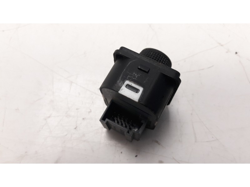 Recambio de mando retrovisor para seat ibiza (kj1) reference plus referencia OEM IAM 6F0959566  