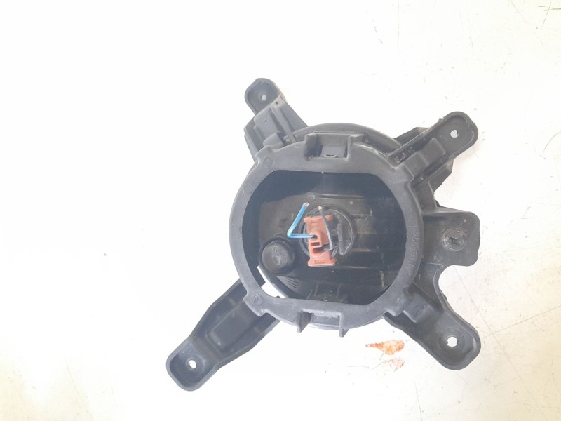 Recambio de faro antiniebla izquierdo para hyundai ix35 1.7 crdi cat referencia OEM IAM 922022Y 108403904 HN8044414