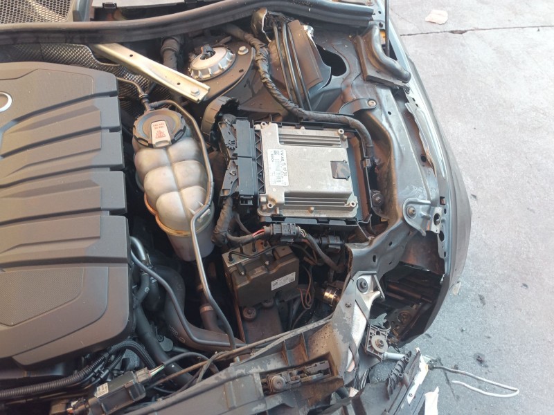 Recambio de centralita motor uce para audi a4 b9 (8w2, 8wc) 2.0 tdi referencia OEM IAM   