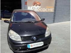 renault scenic ii del año 2004 2