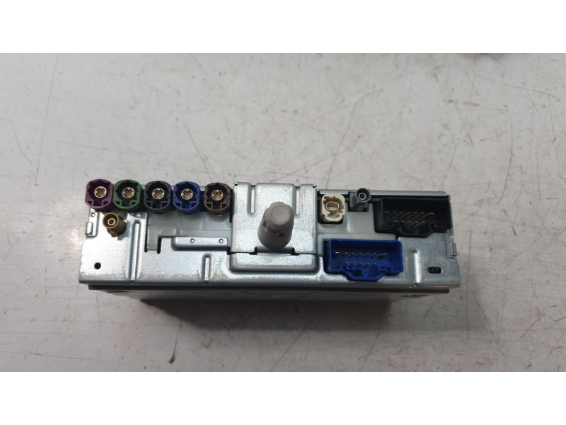 Recambio de pantalla multifuncion para citroën c4 berlina e-feel pack referencia OEM IAM 984045648001  