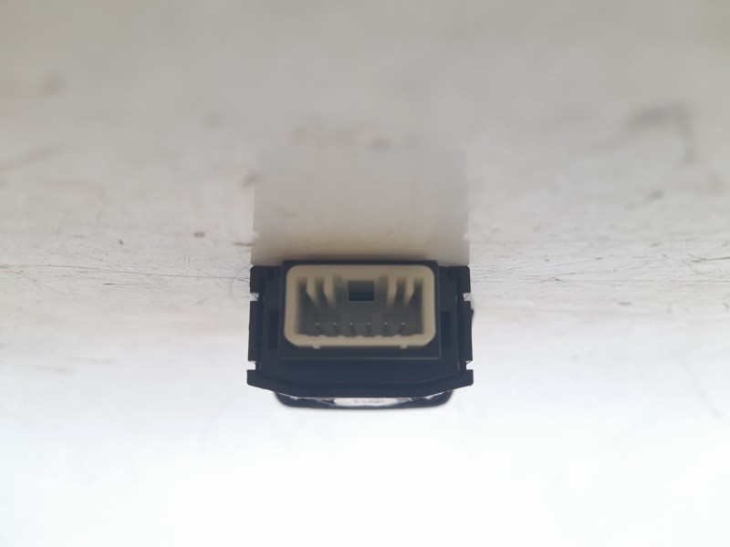 Recambio de warning para hyundai tucson (nx4e, nx4a) 1.6 t-gdi hybrid referencia OEM IAM 93790N7000  