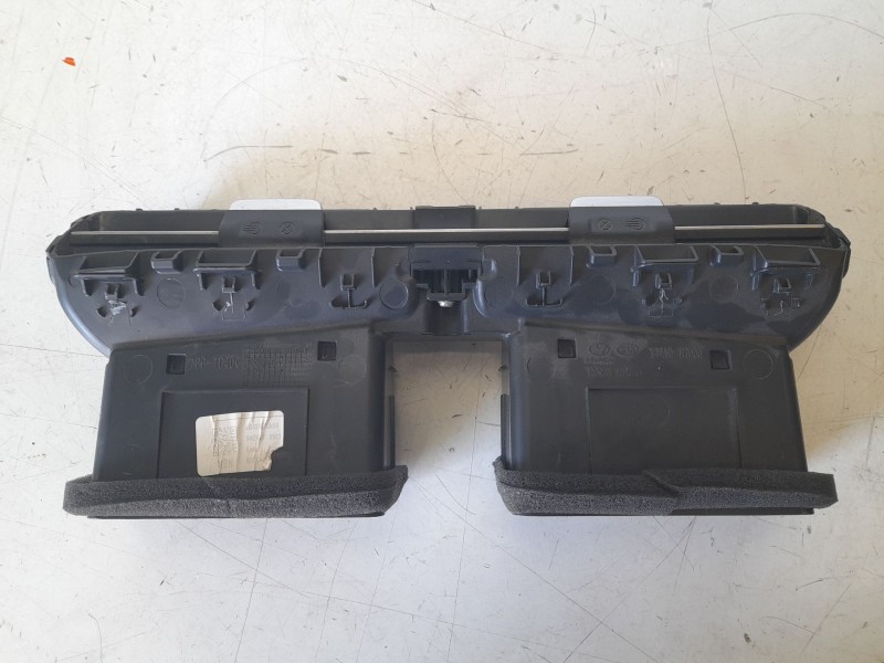 Recambio de rejilla aireadora para hyundai tucson (nx4e, nx4a) 1.6 t-gdi hybrid referencia OEM IAM 97410n7000  