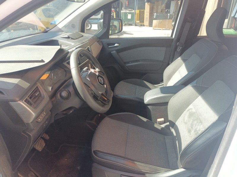 renault kangoo iii furgoneta/monovolumen del año 2023