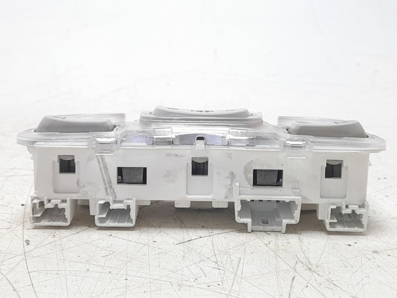 Recambio de luz interior para opel combo e tour / life (k9) 1.5 referencia OEM IAM 96887290BJ  